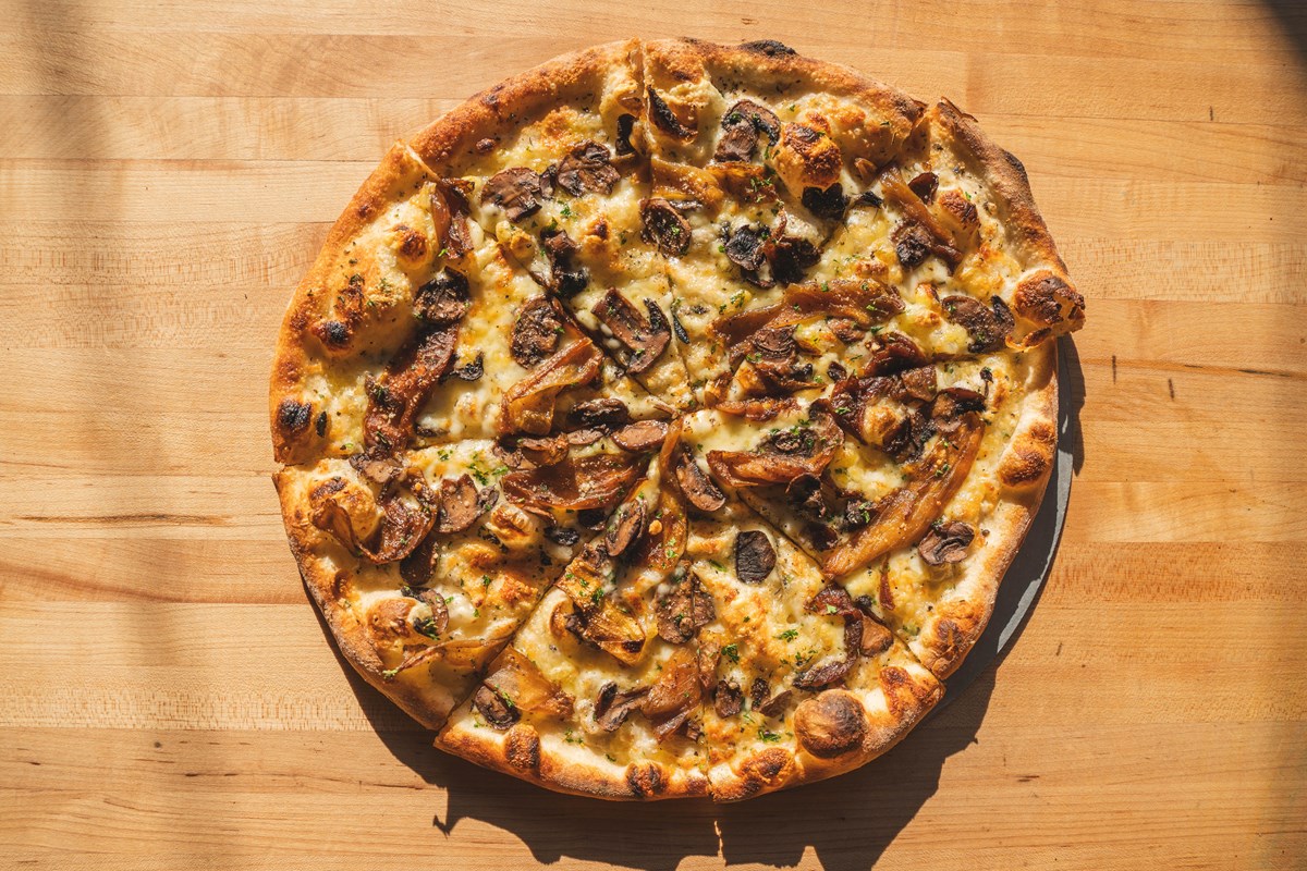 mushroom pizza